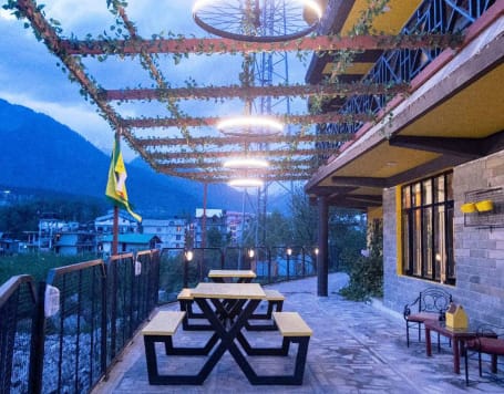 The Hosteller Manali