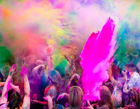 Holi Party & Festival in McLeodganj from Delhi with Naddi Hike