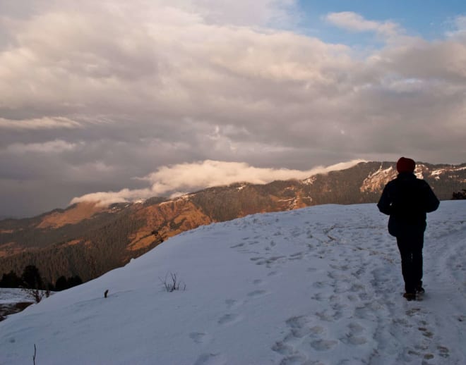 Prashar Lake Trek Image