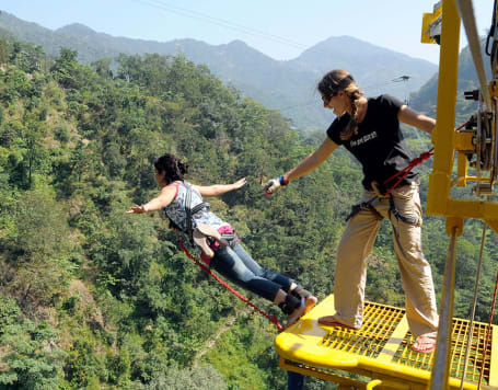 Bungee Jumping in Rishikesh